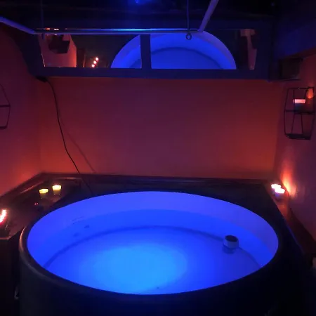 Leamorine White House Predappio