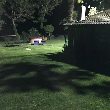 Leamorine White House 3*