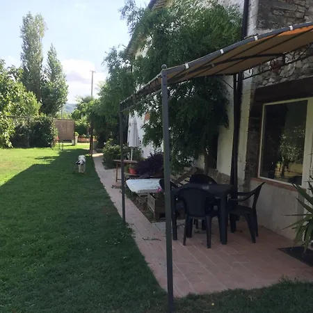 Leamorine White House Predappio