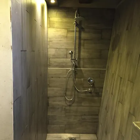 Leamorine White House Couette-café Predappio