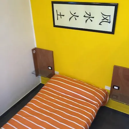 Leamorine White House Alojamento de Acomodação e Pequeno-almoço Predappio