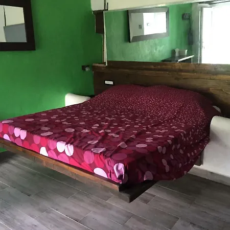 Leamorine White House 3* Predappio