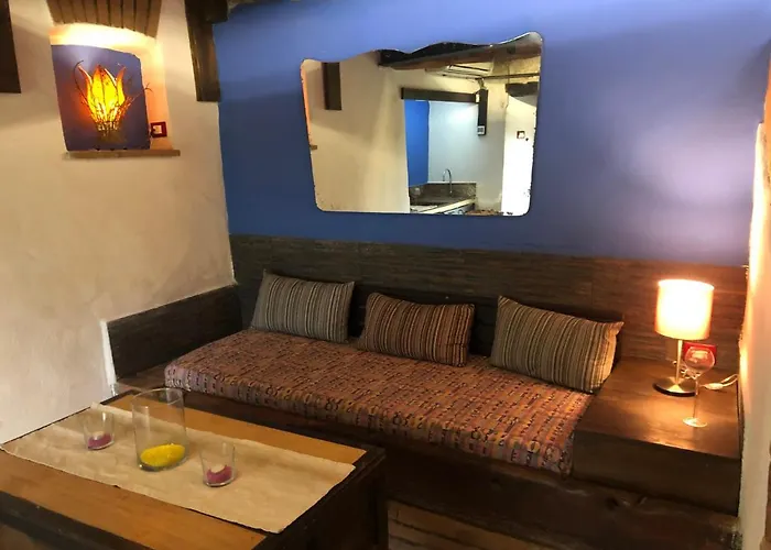 Leamorine White House Predappio