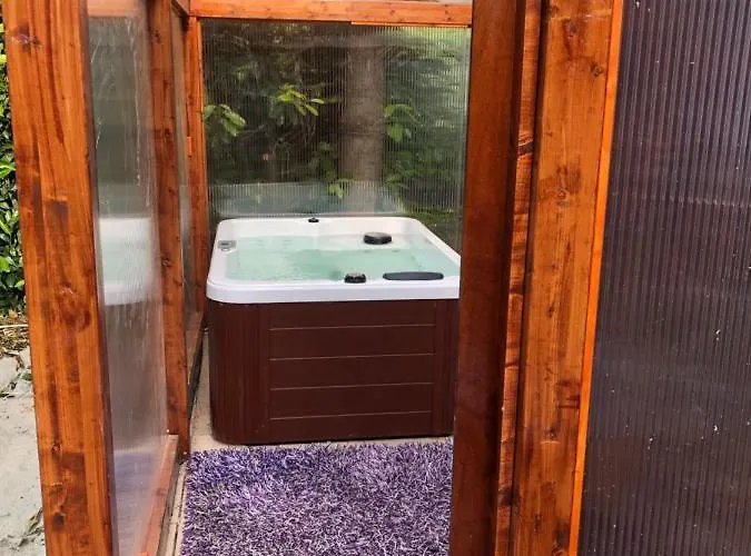 Frühstückspension Leamorine White House