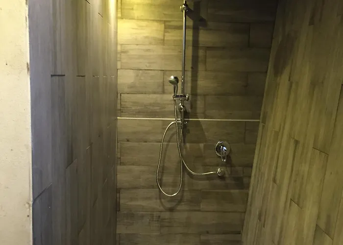 Leamorine White House Bed & Breakfast Predappio