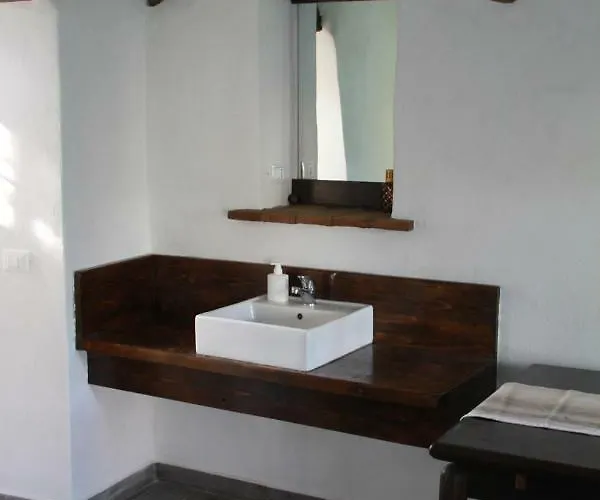 Leamorine White House 3* Predappio