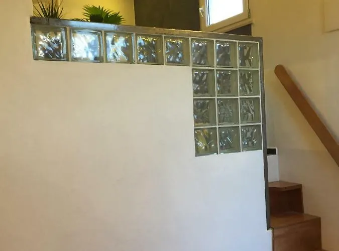 Frühstückspension Leamorine White House 3*